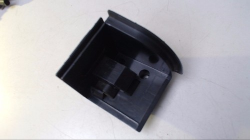 Halter Halterung Laderaumabdeckung Rechts 4146966 BMW 330xd DPF Touring Bj 2008