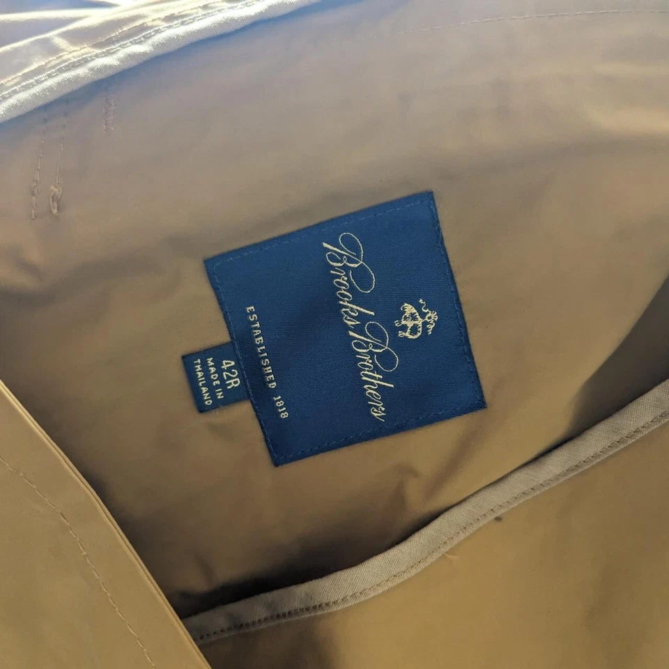 Brooks Brothers — Nylon Raincoat — 42R - Image 3 of 3