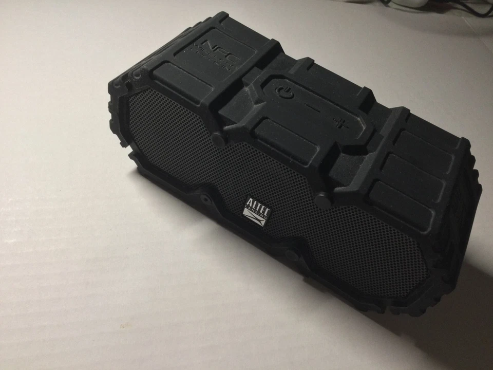 Bluetooth Speaker - Image 2 of 4