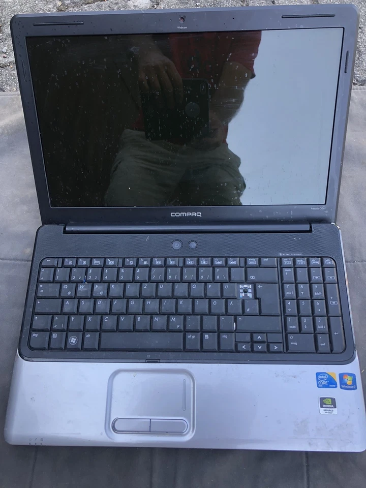 Laptop COMPAQ PRESARIO CQ61-320EG - Bild 2 von 4