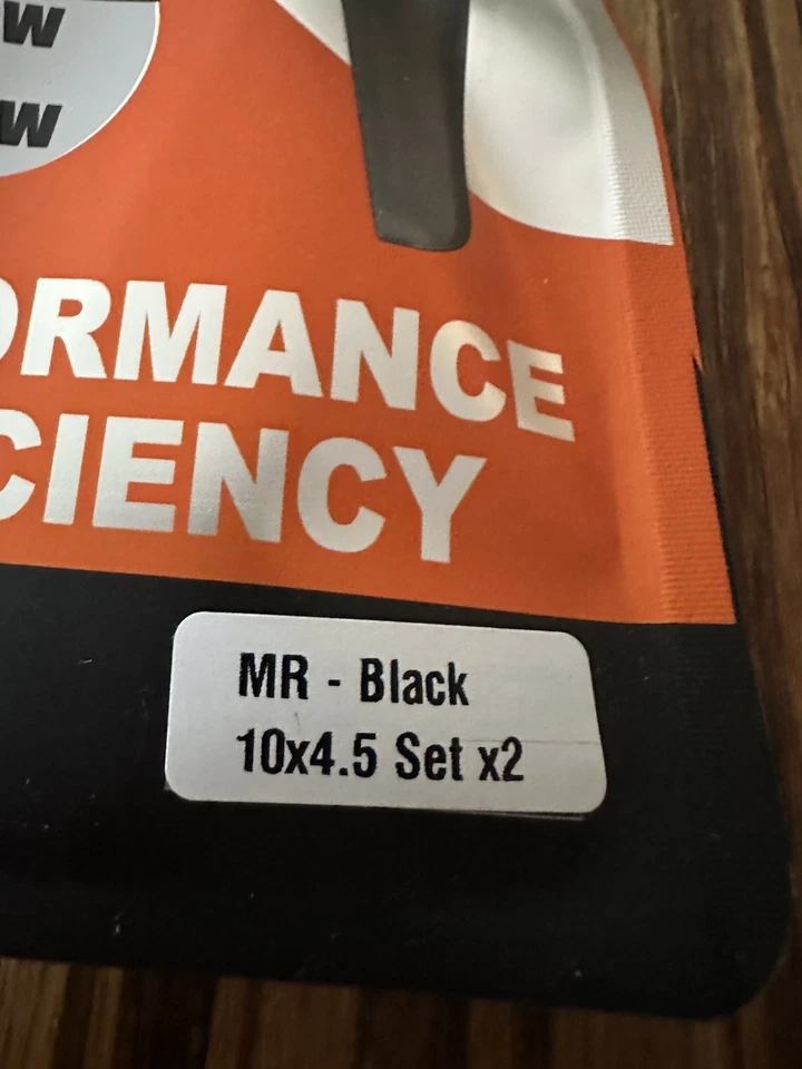 Master Airscrew Propeller MR - 10x4.5 Propeller Set x2 Black MA.MR1045B - New! - Image 2 of 3