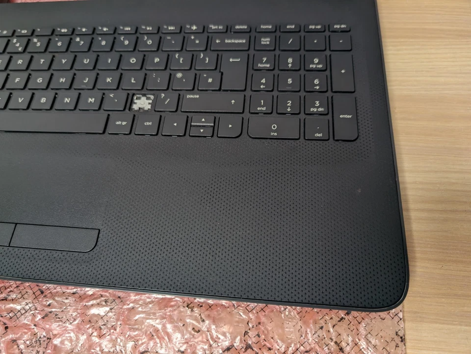 HP 250 G4 15.6" Laptop - i5-6200U - 4GB Ram - No Storage - Image 4 of 4