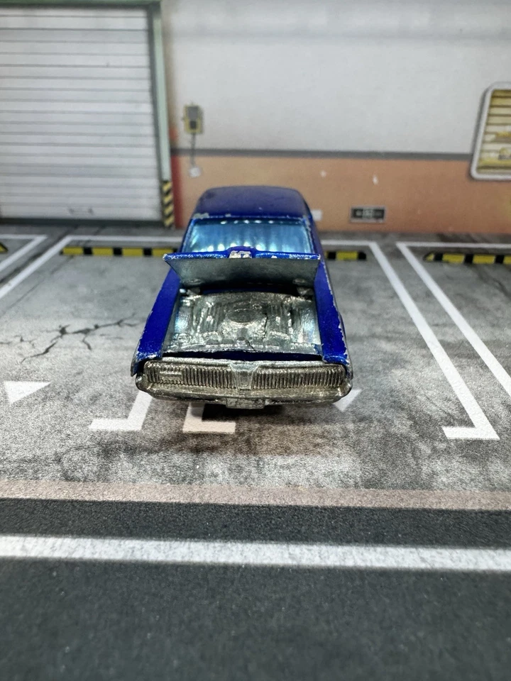 Hot Wheels Redline 1968 Custom Cougar Blue Hong Kong Version - Image 4 of 4