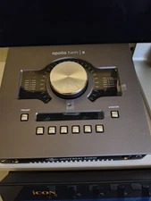 Universal Audio Apollo Twin X Duo Heritage Edition Thunderbolt 3 Audio Interface