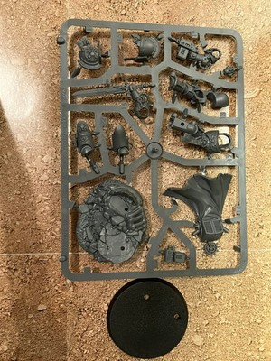 Warhammer 40k Space Marines Captain in Terminatorrüstung