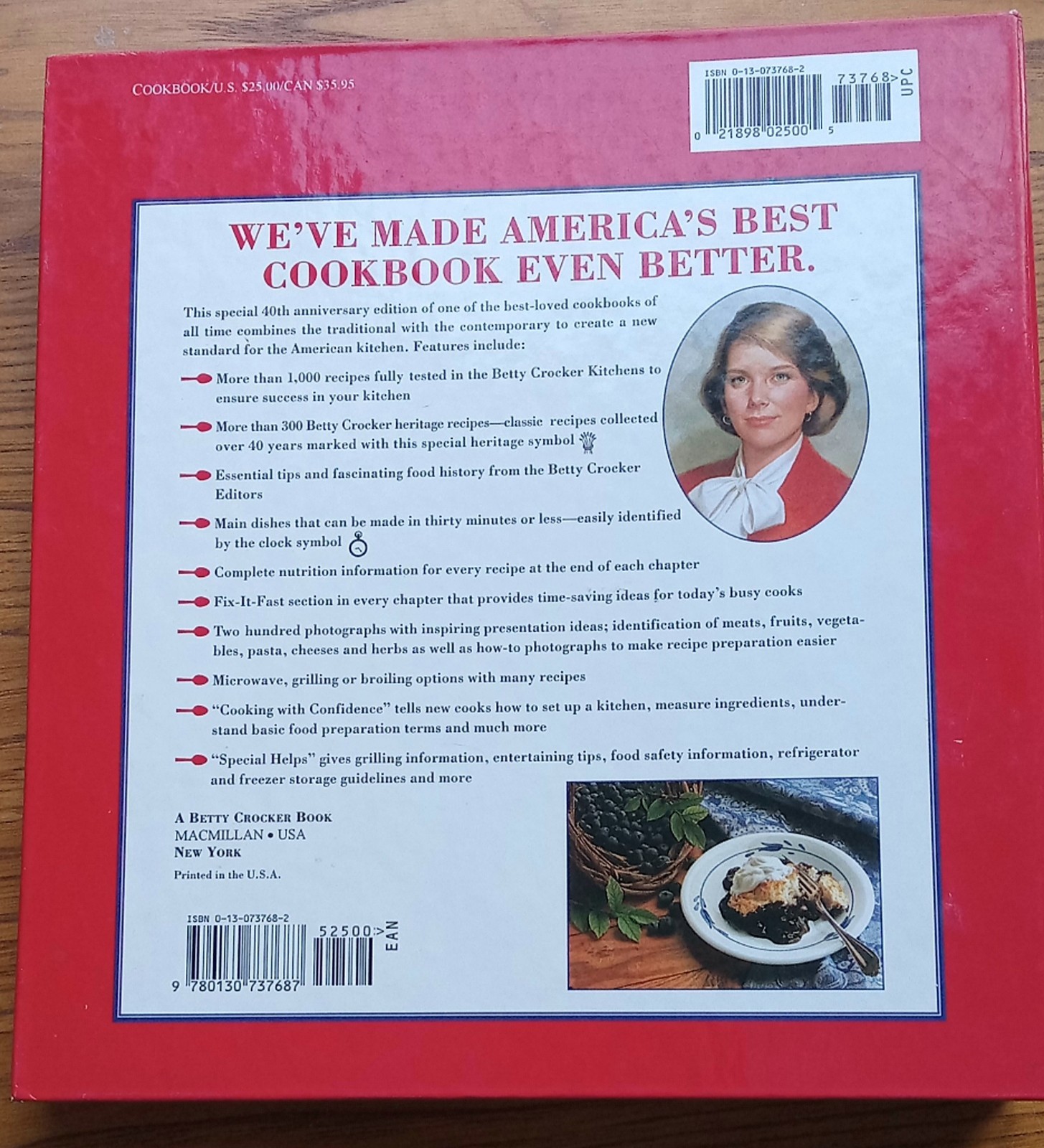 BETTY CROCKER 40th ANNIVERSARY COOKBOOK 1991, 7th EDITION, 5-RING, VG PREOWNED