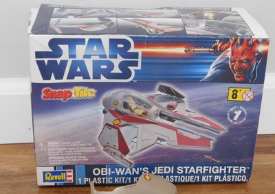 #ad STAR WARS Obi Wan Jedi Starfighter Revell SnapTite Model Kit Open Box $26.00