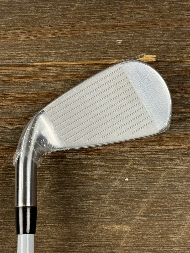 2019 TITLEIST T300 5 IRON SENIOR MITSUBISHI TENSEI RED AV SERIES AM(2) 38" New - Image 2 of 4