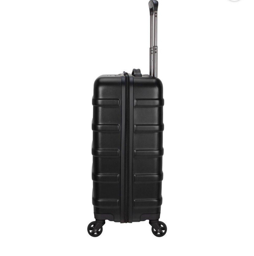 Size 30.75 Inches & 23 Inches - Skyline 2pc Hardside Spinner  Luggage Set - NEW