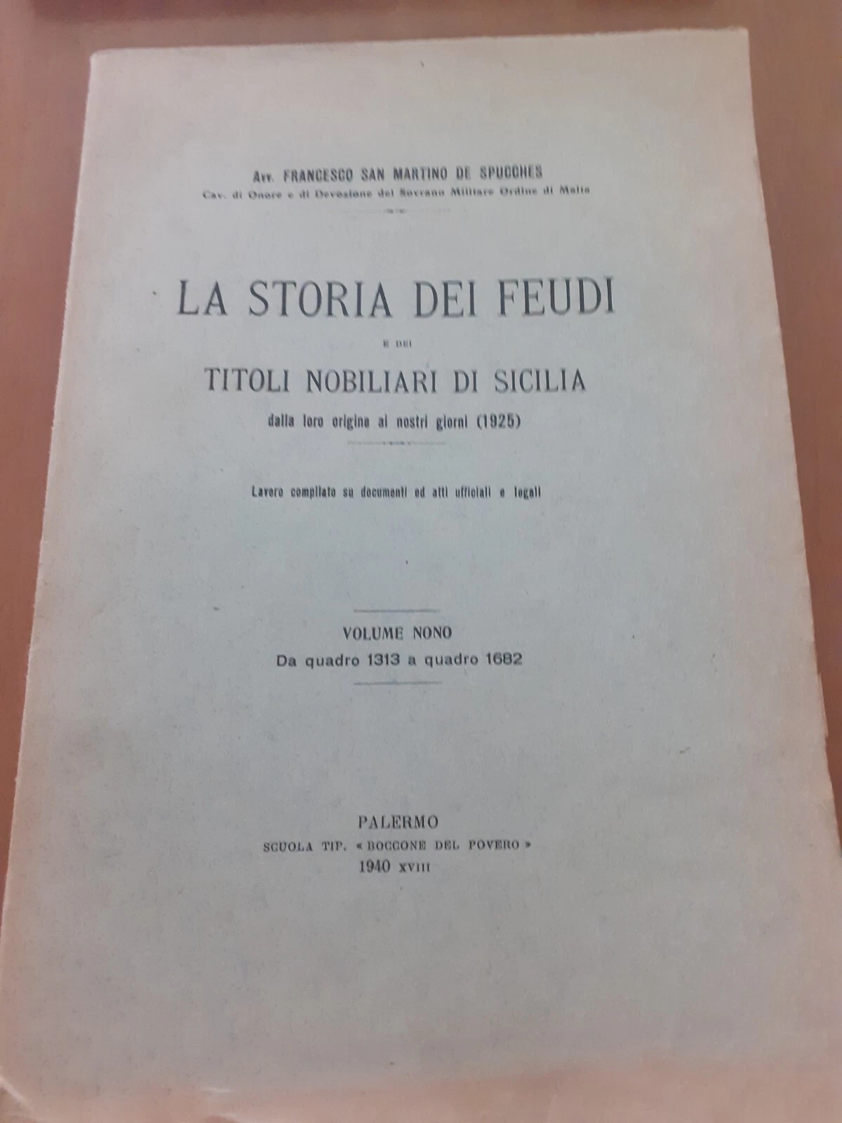 Foto 1 di 24