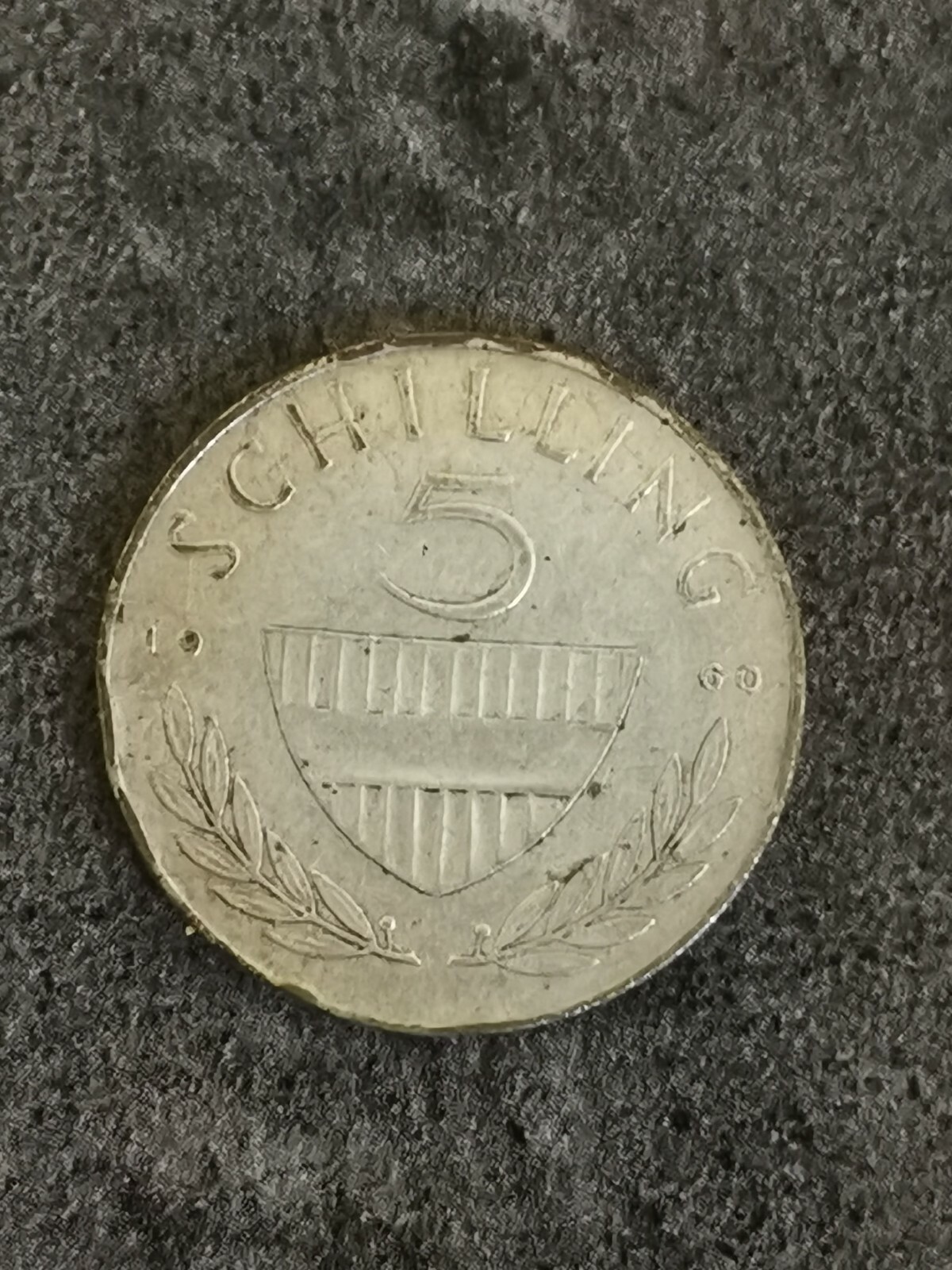 Picture 1 of 2