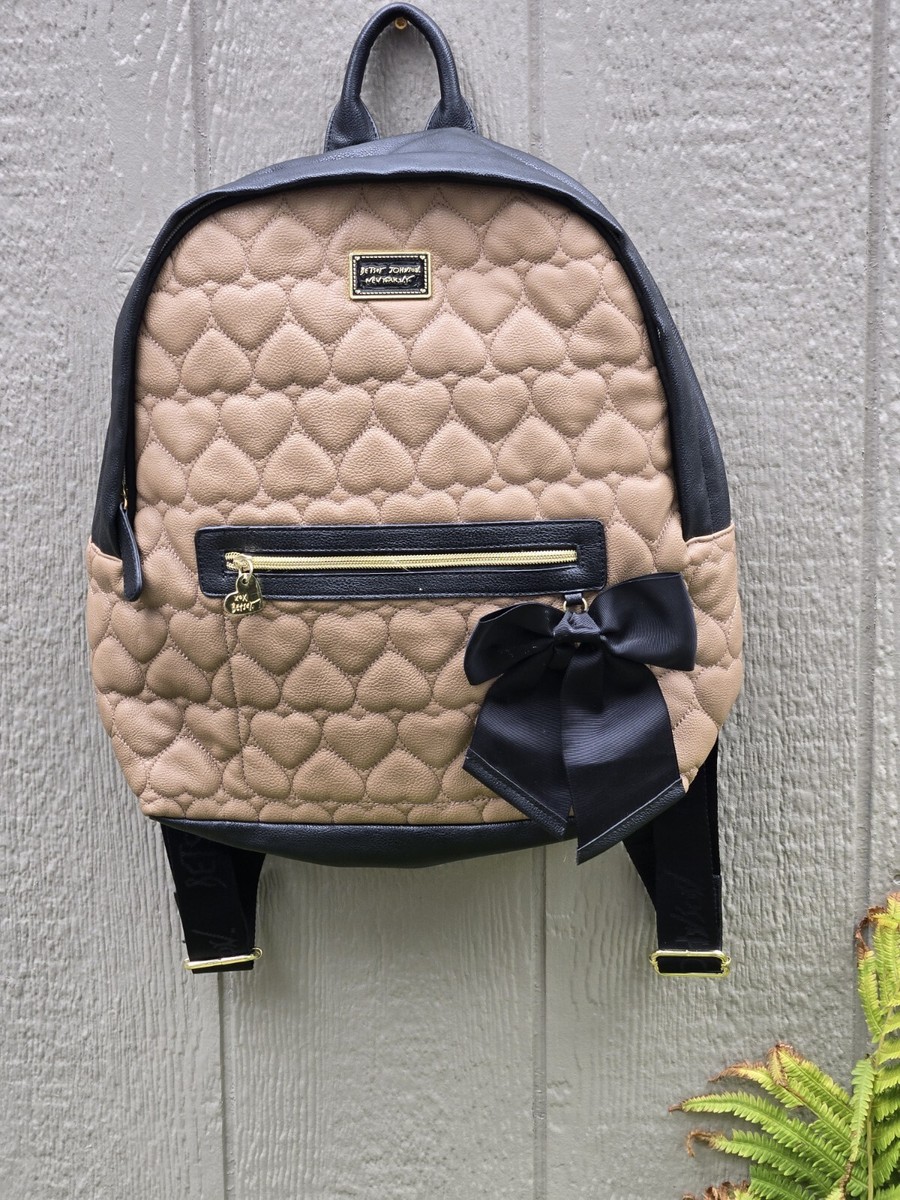 Betsy Johnson Backpack Black/Tan Quilted Soft Faux Leather  display picture 2