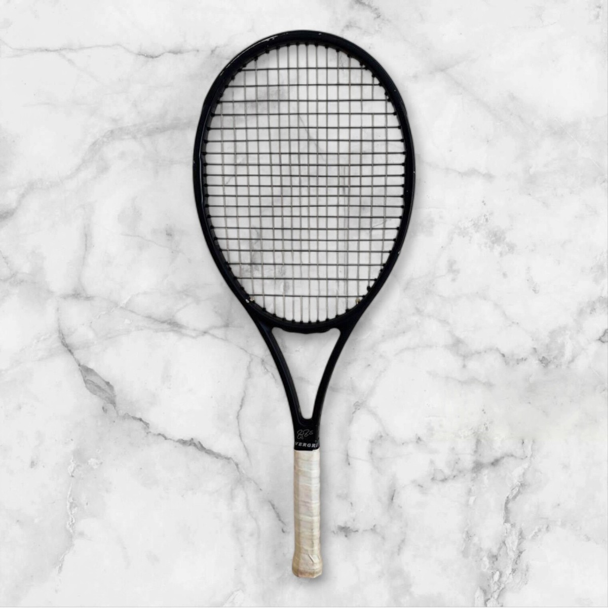 Wilson Pro Staff RF97 V1.0 Tennis Racquet Roger Federer Wilson Pro Staff RF97 V1.0 Tennis Racquet Roger Federer