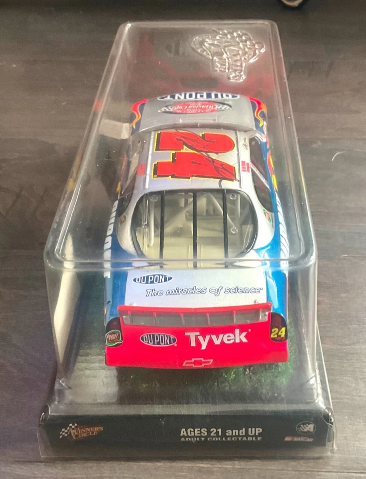 JEFF GORDON 2003 1/24 Winston Cup Victory Lap AUTOGRAPHED Winner's Circle Signed - Image 3 of 4