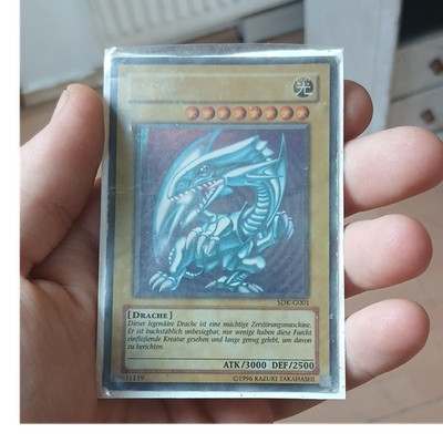Konami Yu-Gi-Oh! Blauäugiger w. Drache SDK-G001 Deutsch ATK3000/DEF2500