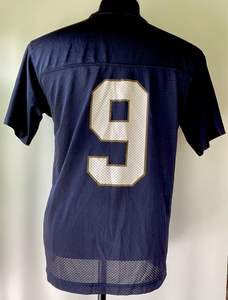 Camiseta Vintage Adidas Notre Dame Fighting Irish #9 Youth XL 18/20 / Adulto Pequeno - Imagem 2 de 4