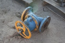 ITT Dia-Flo 4" Handwheel Operated Flanged Diaphragm Valve 303-110