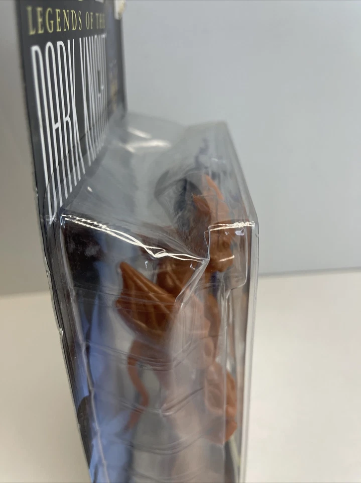 Figura Kenner Legends of the Dark Knight Premium Panther Prowl Catwoman 1997 nueva en caja Foto 3 de 4