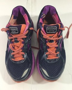brooks adrenaline gts 15 size 10