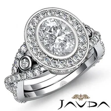 Oval Cut Halo Bezel Pave Setting Diamond Engagement Ring GIA I Color VS2 3.15Ctw