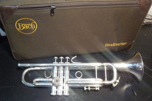 BACH Stradivarius Model 180s 37 Trumpet 2002 Clean w Case