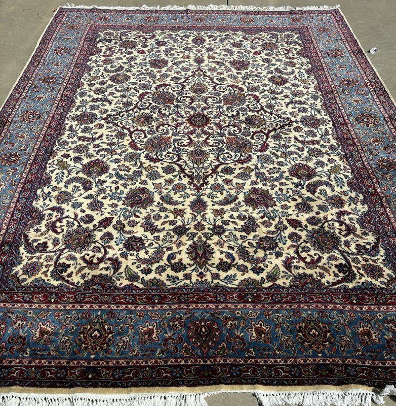 AN AWESOME GHAZVEEN  HAND WOVEN RUG 9’10” X 13’8” SHERKAT FARSH