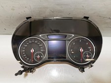 Mercedes-Benz B W246 W242 2016 Diesel Geschwindigkeitsmesser Cockpit 100kW