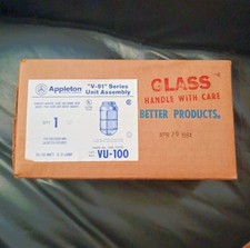 Appleton VU-100 Aluminum V-51  Series Light Fixture 60-150w A-21 Lamp