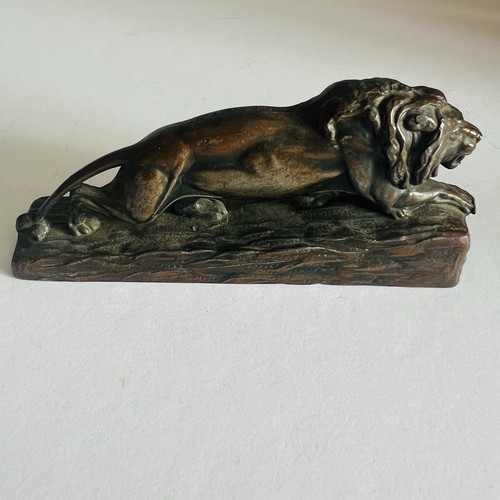 Vintage MGM Studios "Leo the Lion" paperweight