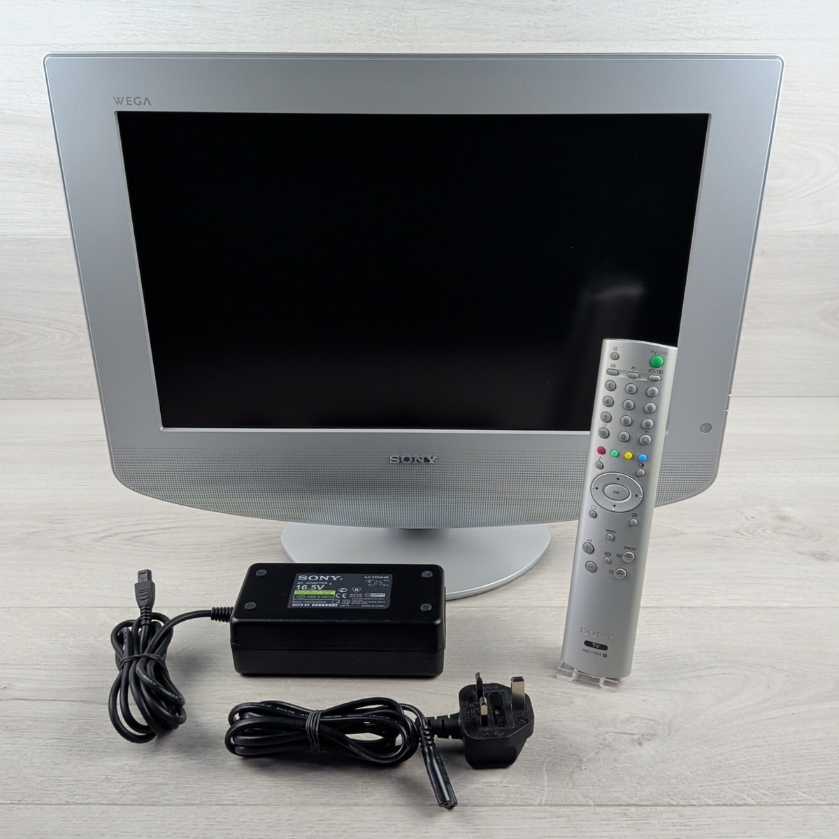 Sony Wega KLV-17HR3 17 Inch LCD TV With Remote Tested Working | eBay