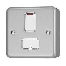 MK Metalclad Switched Fused Spur Neon 13A DP with Back Box K962ALM
