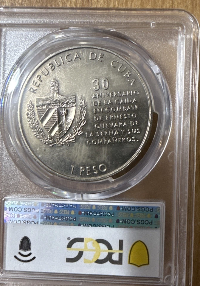 RARO! Moneda conmemorativa permanente de 1 peso 1997 Che Guevara graduación profesional MS66 Foto 4 de 4
