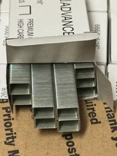 210/8-5/16" Staples  Rapid 31 Hand Stapler 100,105 & 106 Electric Staplers