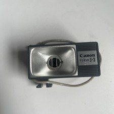 Canon Flash Unit Model J-3 with case no bulbs Untested