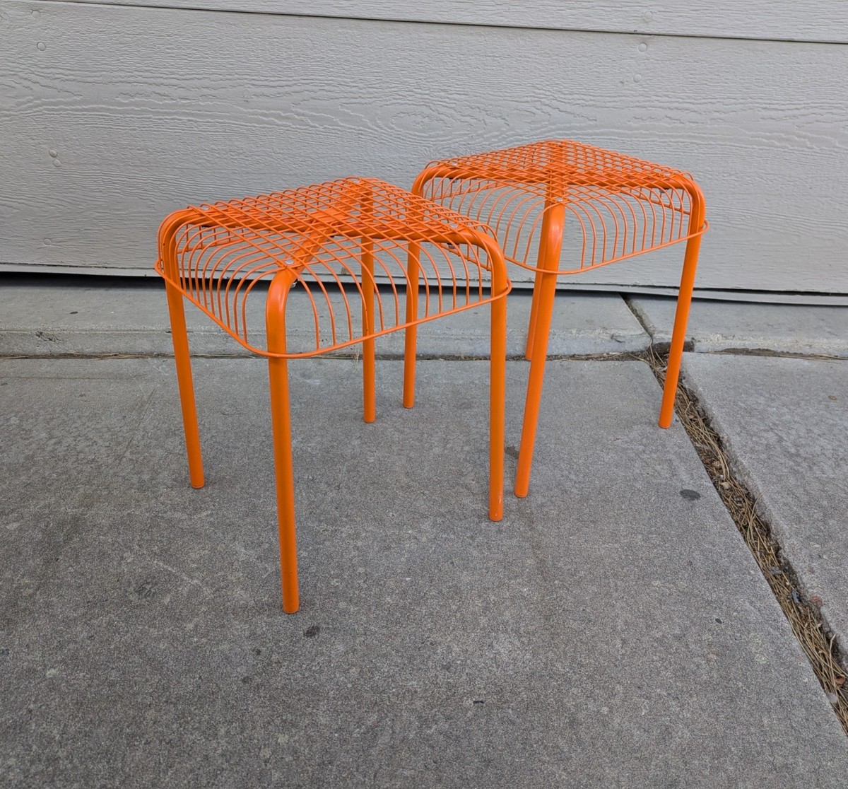 【新品未開封】VÄSTERÖN オレンジ スツール Vintage Set of 2 IKEA VÄSTERÖN Orange Metal Stools Tables