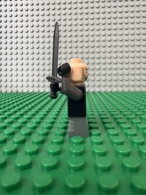 LEGO Hobbit Kili Armored Dwarf Minifigure From The Lonely Mountain Set
