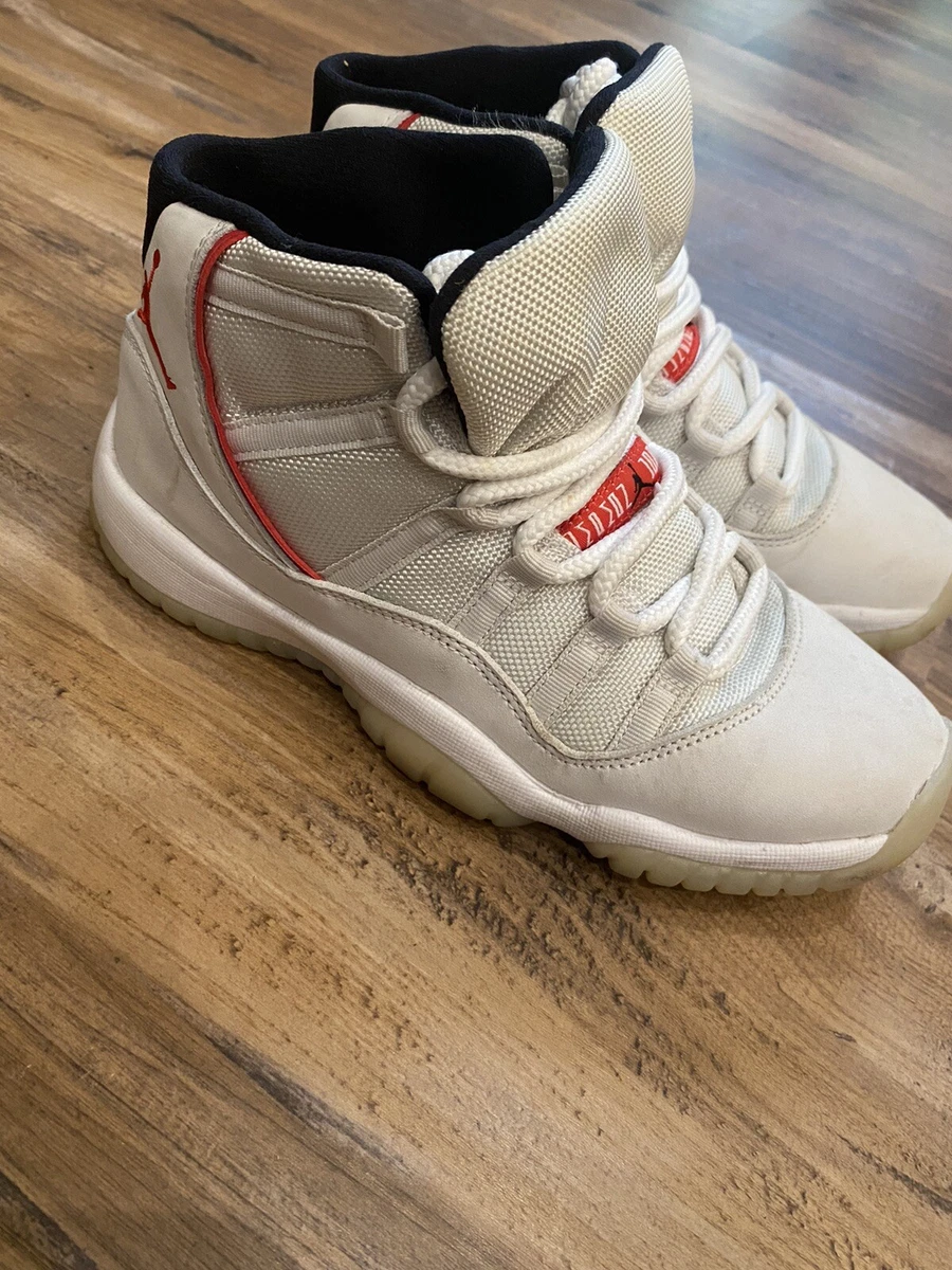 Jordan 11 hotsell platinum gs