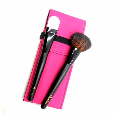 GUERLAIN POWDER & FOUNDATION BRUSHES WITH PINK POUCH NEW(T)