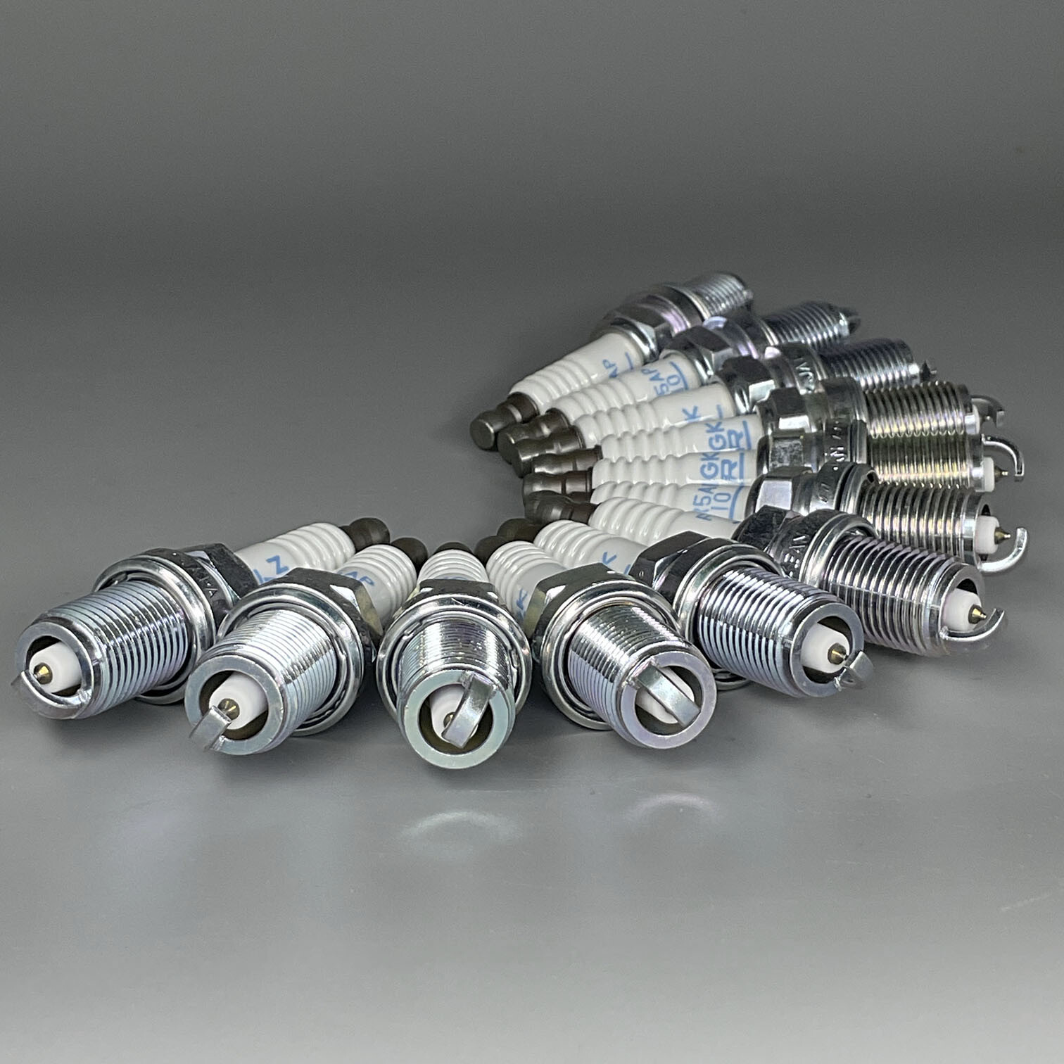 NGK Laser Platinum Spark Plug 12PCS For Audi A8 Quattro Lamborghini Murcielago