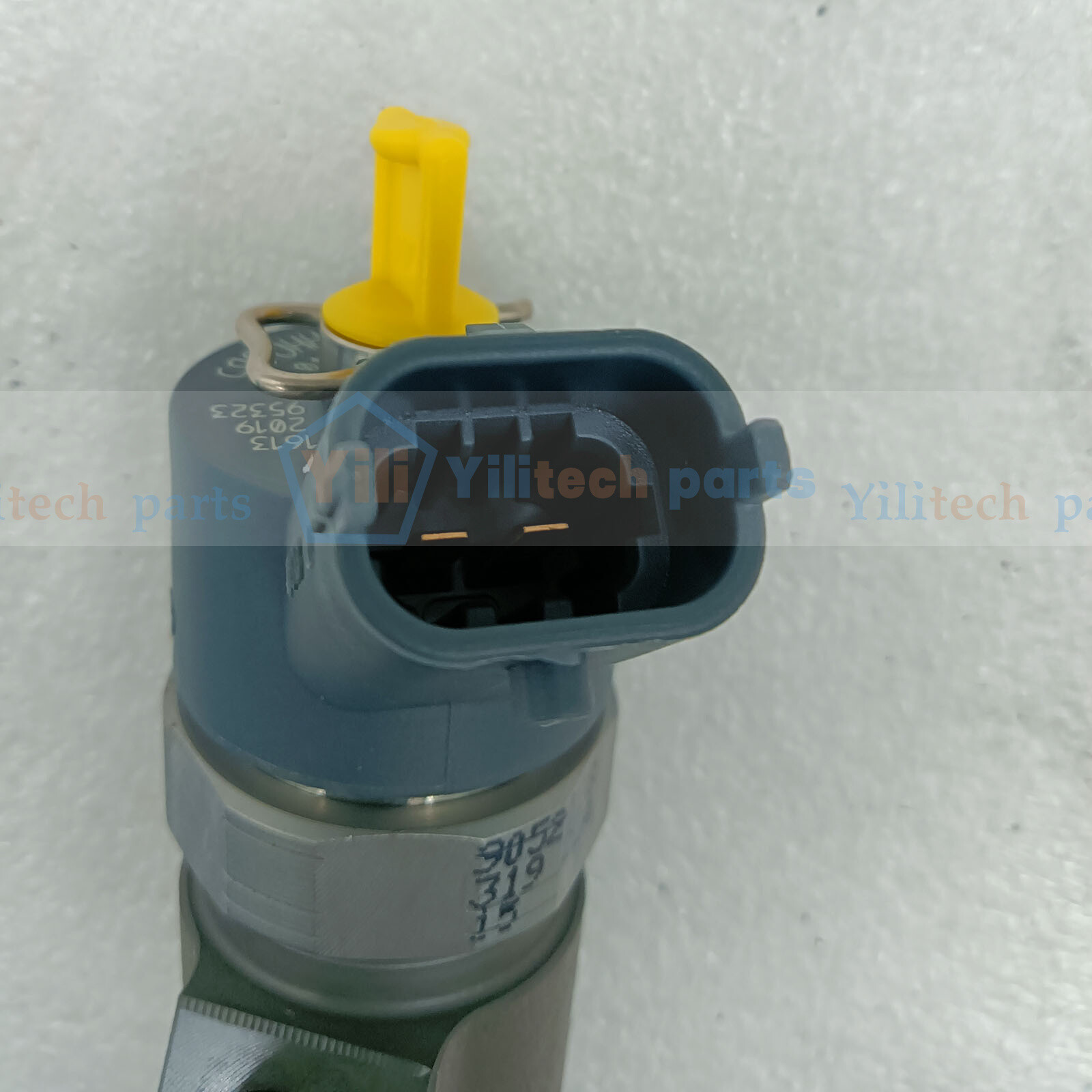 Fuel Injector 5801569141 0445110540 For Bosch New Holland CASE  