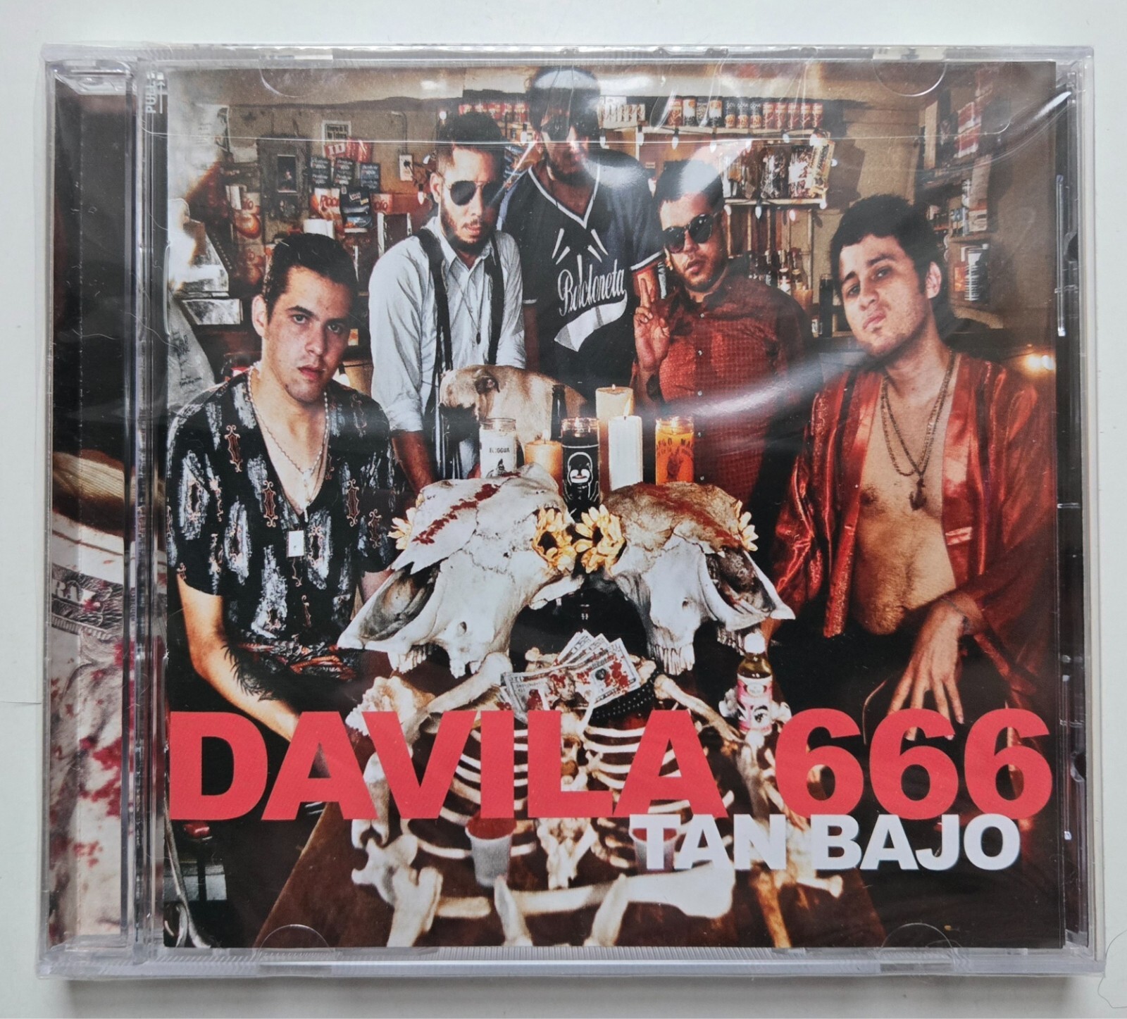 Davila 666 - Tan Bajo - CD 2011 NEW & SEALED