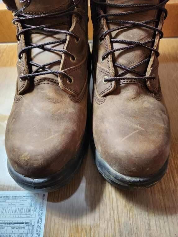 Red Wing 4421 MetGuard work boots w/ AntiFatigue insoles. Excellent