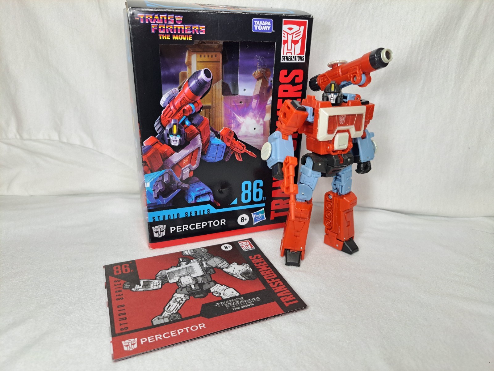Transformers Studio Series 86-11 Deluxe Class Perceptor
