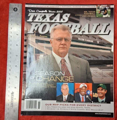Dave Campbell's Texas Football Magazine Winter 2008 - Season of Change Collector - Image 1 of 2