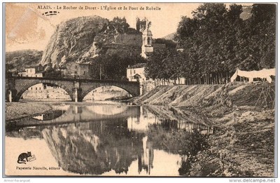 30 ALES - Le rocher de Duret - Kirche und Brücke von Robelle.