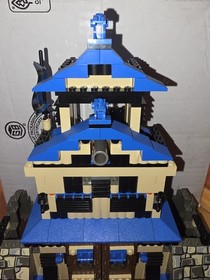 LEGO Castle: Emperor's Stronghold (3053)