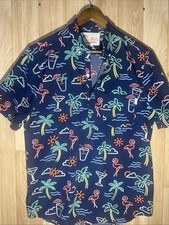 Chubbies Men s Medium Neon Flamingo 1/4 Button Performance Polo Shirt