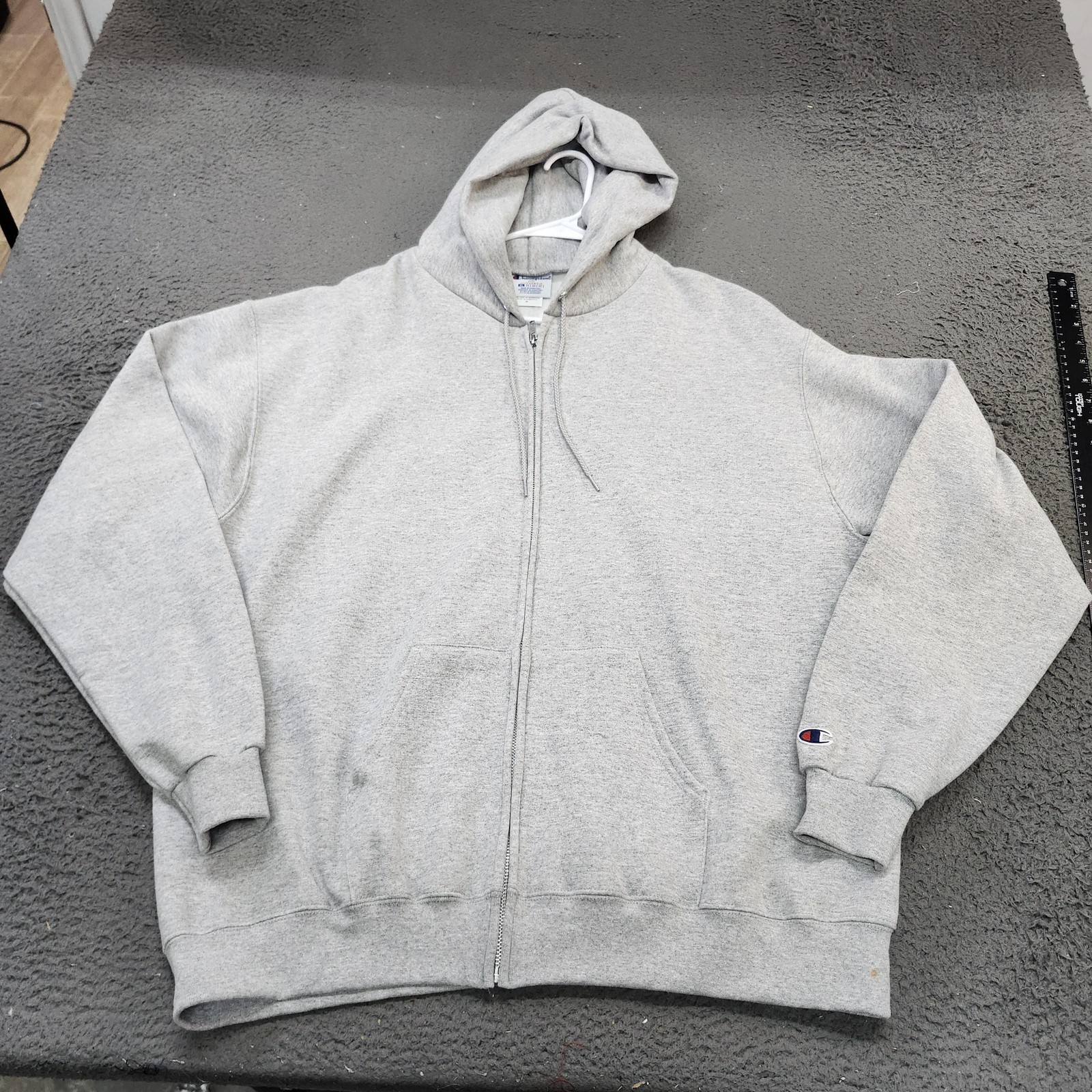 Champion Hoodie Mens XL Gray Full Zip Fleece Kangaroo Pocket Logo Sweatshirt