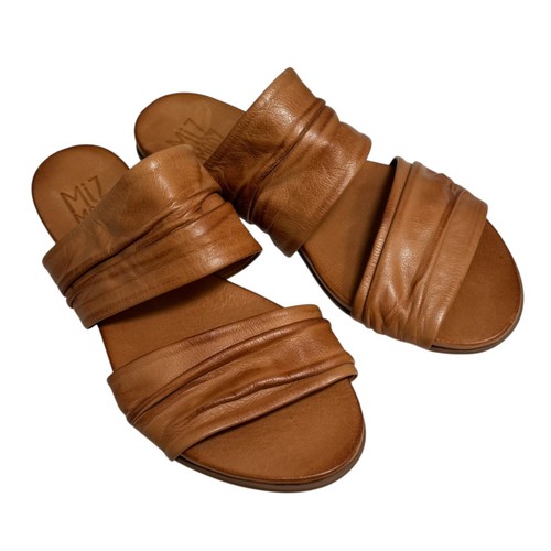 Miz Mooz Women's Tevin sandal Pleated Brandy Leather NEW size 40/9 - Picture 4 of 5
