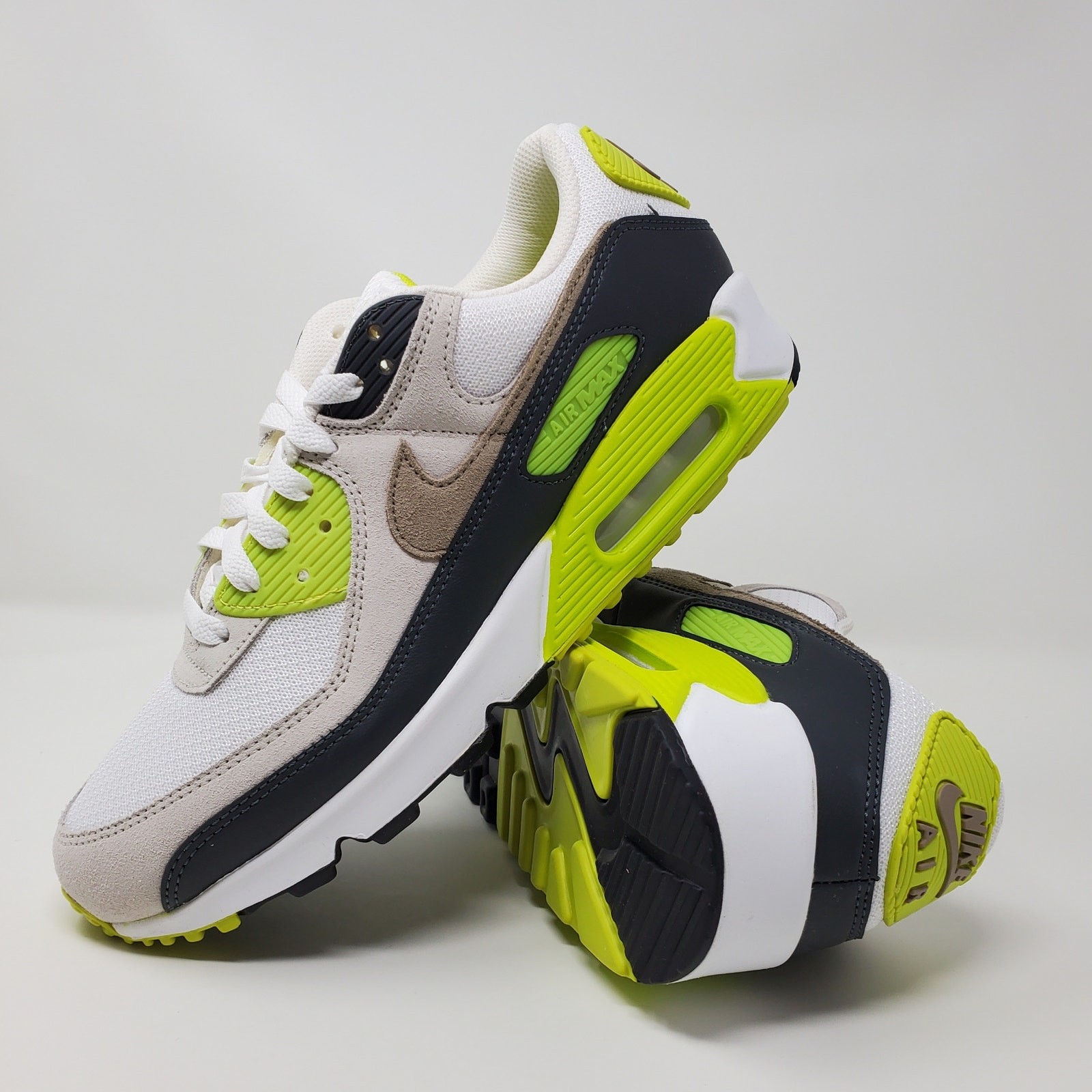 Nike Air Max 90 Cyber White/Cyber/Dark Smoke Grey/Khaki Men’s Size 9